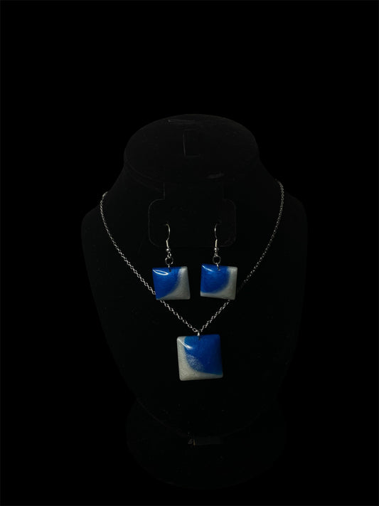 Blue and White Square Necklace Set