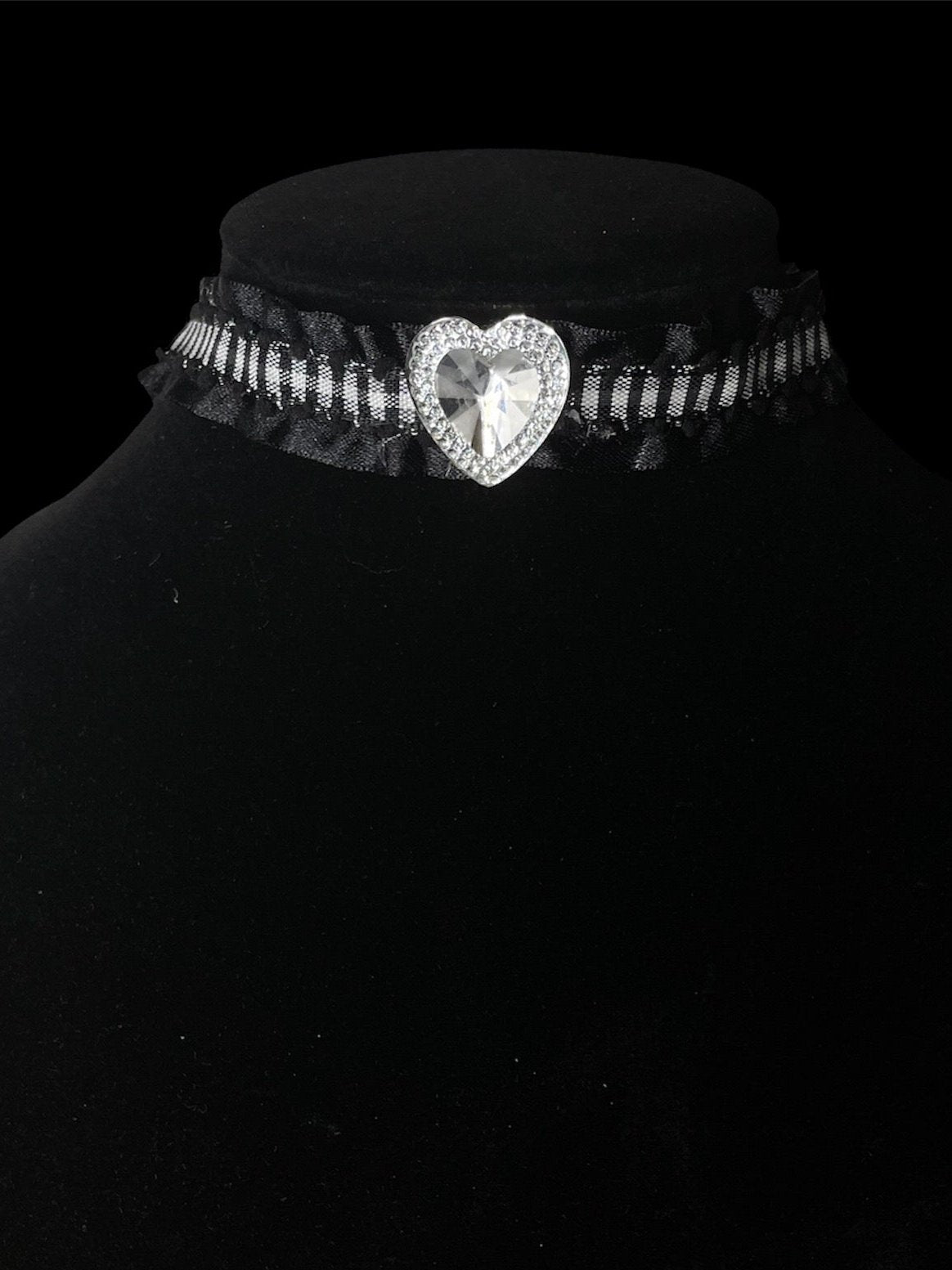 Crystal Heart Chocker