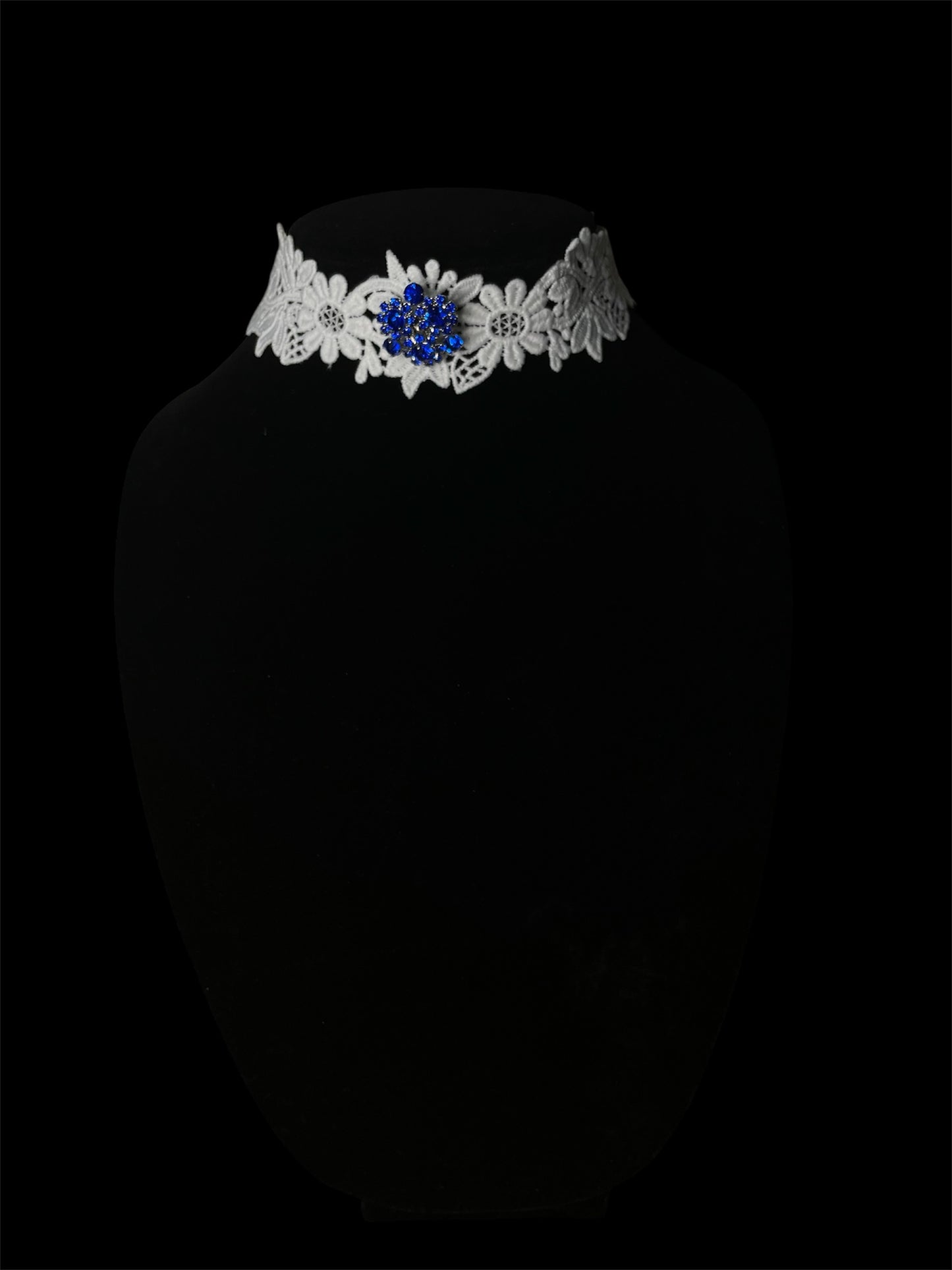 Royal Lieren Chocker