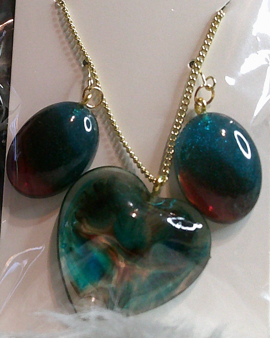 Brown/Blue Heart Necklace Set